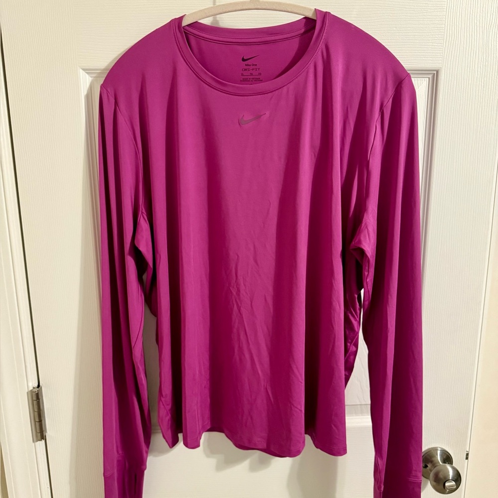 NWT Nike Women’s Dri-FIT Magenta Top